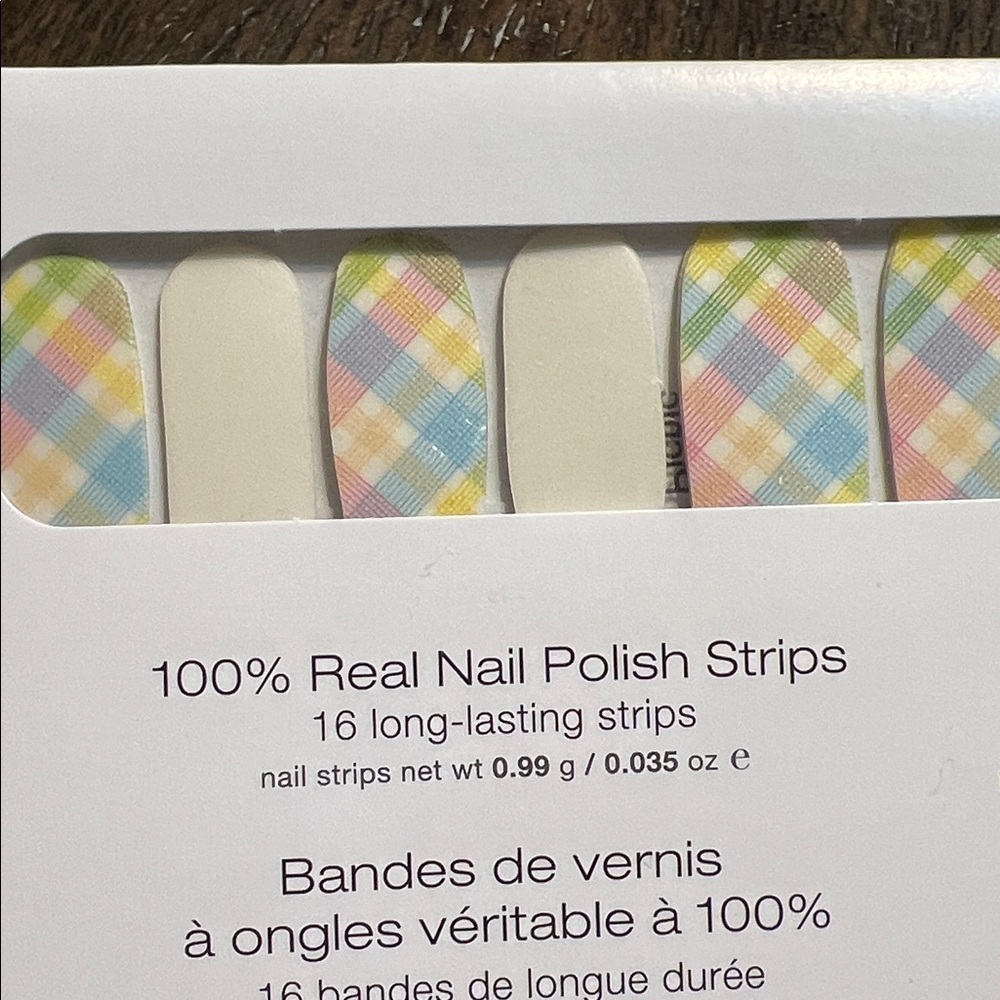 Color Street - Spring Picnic Colorful Nail Polish Strips - Picture 3 of 5